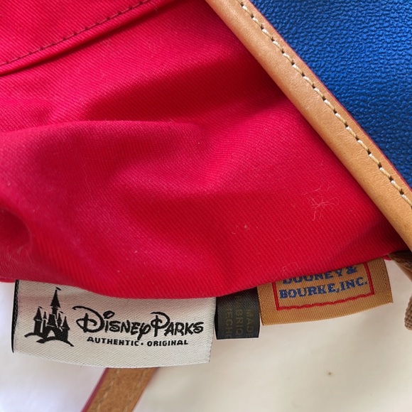 Dooney & Bourke Cinderella Carriage Shopper Tote Bag Purse NWOT - Picture 15 of 15